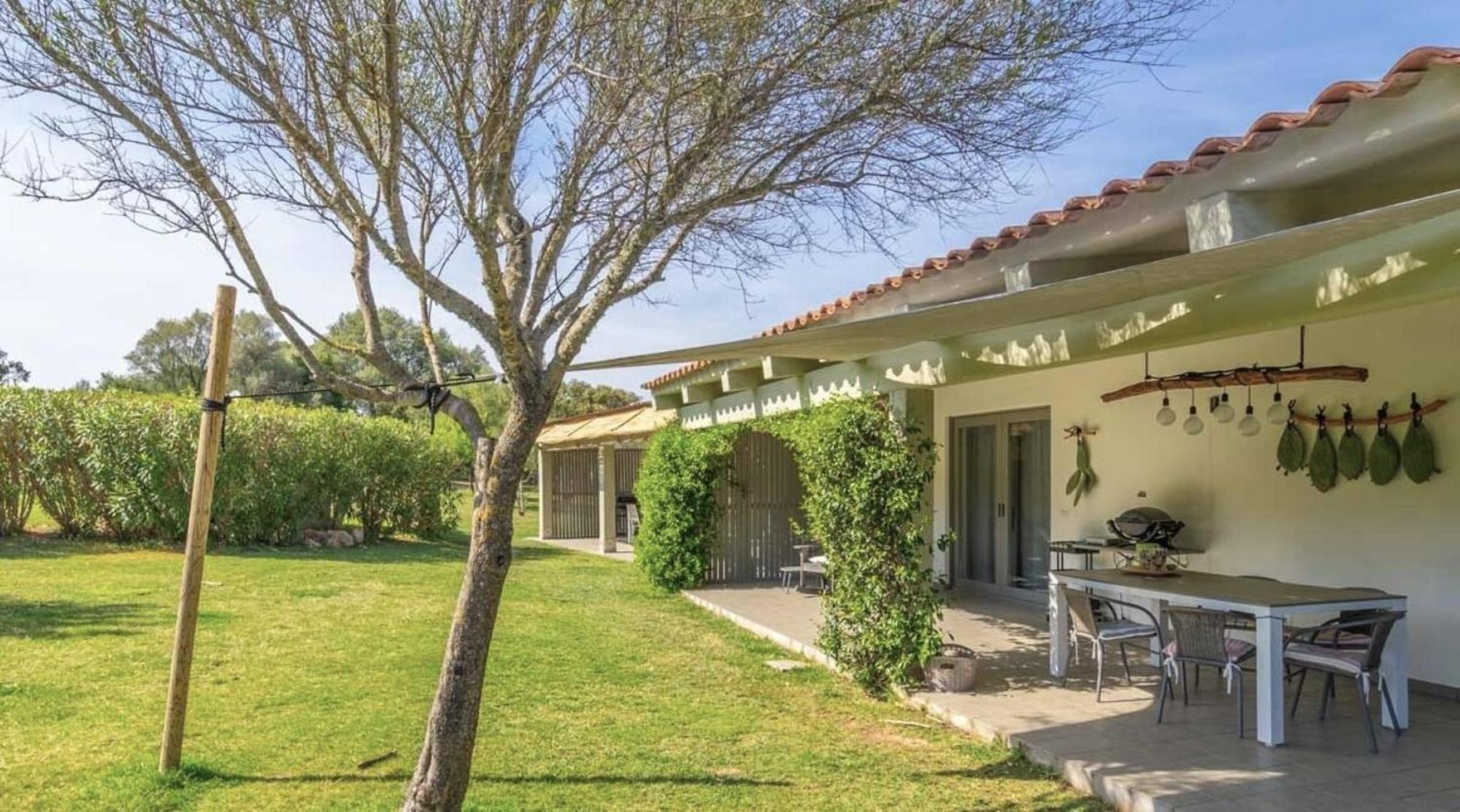 Podere Spartaco San Pantaleo Sole Ruiu Exterior foto